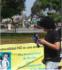 Descripción: Macintosh HD:Users:crissthian:Desktop:Plantón público.jpg